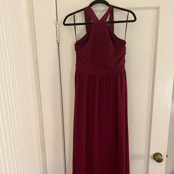 Lulu’s Air of Romance Burgundy Maxi Dress - Picture 1 of 1